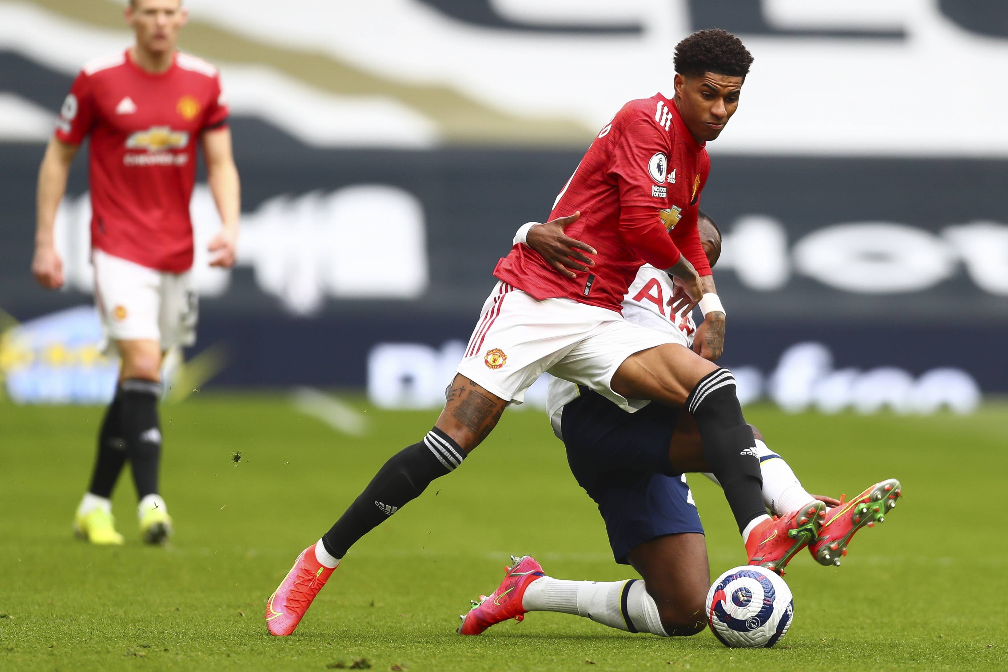 队内的法国 队内的法国